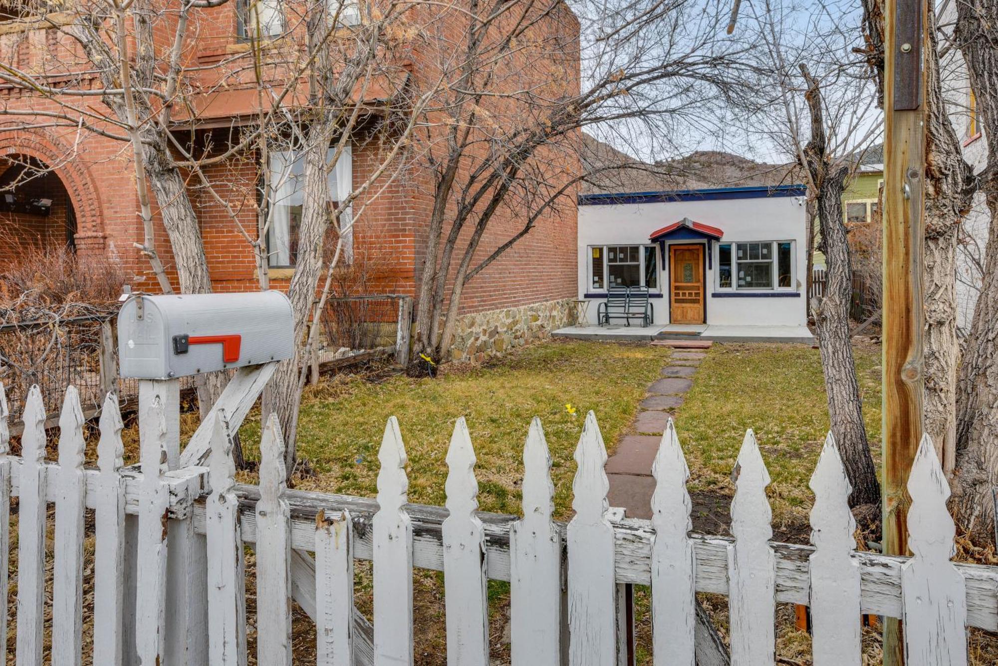 Downtown Salida Cottage With Fireplace And Yard! Esterno foto